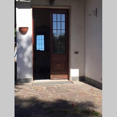 Villa Immersa Nel Verde A Lanzo D'Intelvi Exterior photo